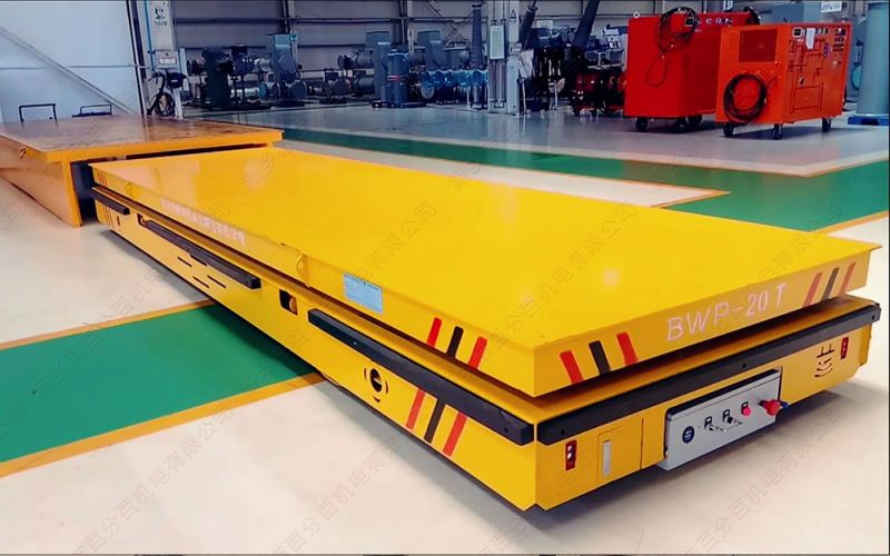 山東用戶20噸潛伏頂升式無(wú)軌電動(dòng)平板車項(xiàng)目案例
