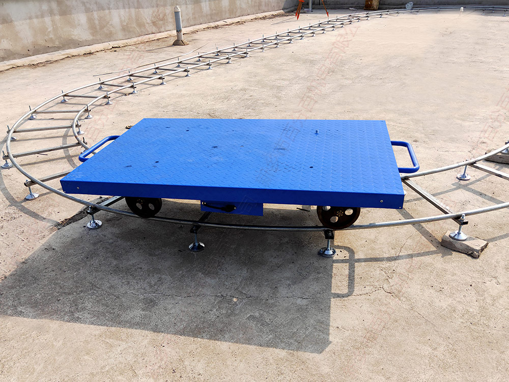 運(yùn)載測(cè)量?jī)x器軌道小車-2